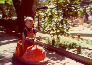 1977-pilota.jpg (13852 byte)