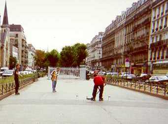 2000-06-Parigi-rigore a hockey.jpg (13015 byte)
